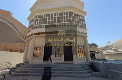 فيلا - 5 غرف نوم - 8 حمامات للبيع في 2 المويهات - المويهات - عجمان