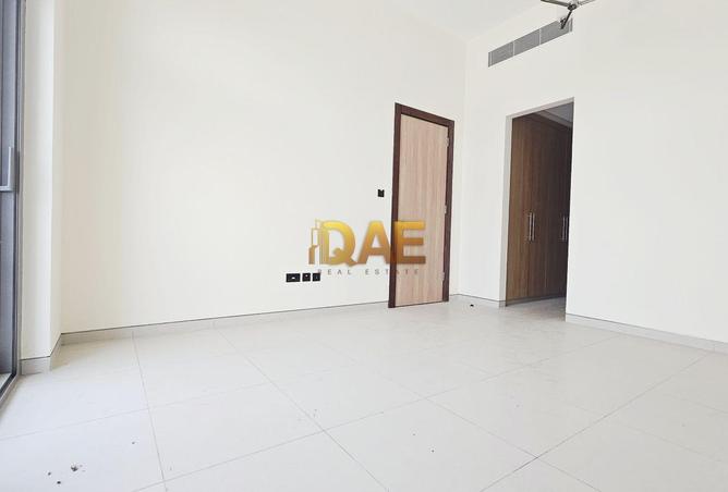 14850102 - Property Image 3