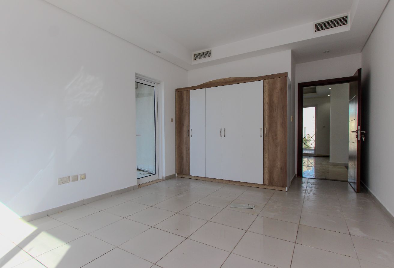 Stand Alone C Villa | Closed Kitchen | Vacant