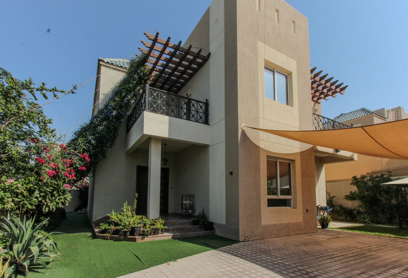 Stand Alone C Villa | Closed Kitchen | Vacant