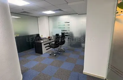 مكتب للايجار في برج كلوفر - الخليج التجاري - دبي