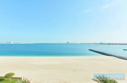 شقة - غرفة نوم - 2 حمامات للبيع في فيروز - باب البحر - جزيرة المرجان - رأس الخيمة