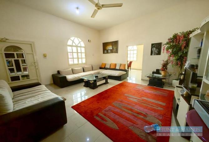 14178014 - Property Image 2