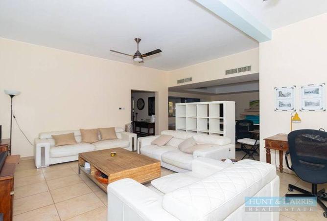 71900943 - Property Image 3