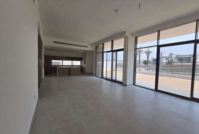 15015943 - Property Image 2