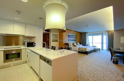 Apartment - Studio - 1 Bathroom for sale in The Dubai Mall Residences - Downtown Dubai - Dubai
