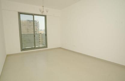 Apartment - 1 Bedroom - 2 Bathrooms for rent in Belle Vue Building - International City Phase 2 - Al Warsan 4 - Al Warsan - Dubai