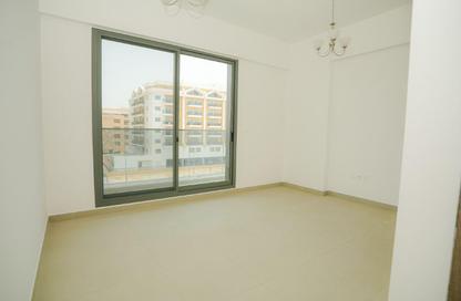 Apartment - 1 Bedroom - 2 Bathrooms for rent in Belle Vue Building - International City Phase 2 - Al Warsan 4 - Al Warsan - Dubai
