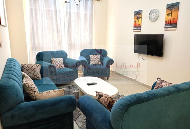 70295300 - Property Image 2