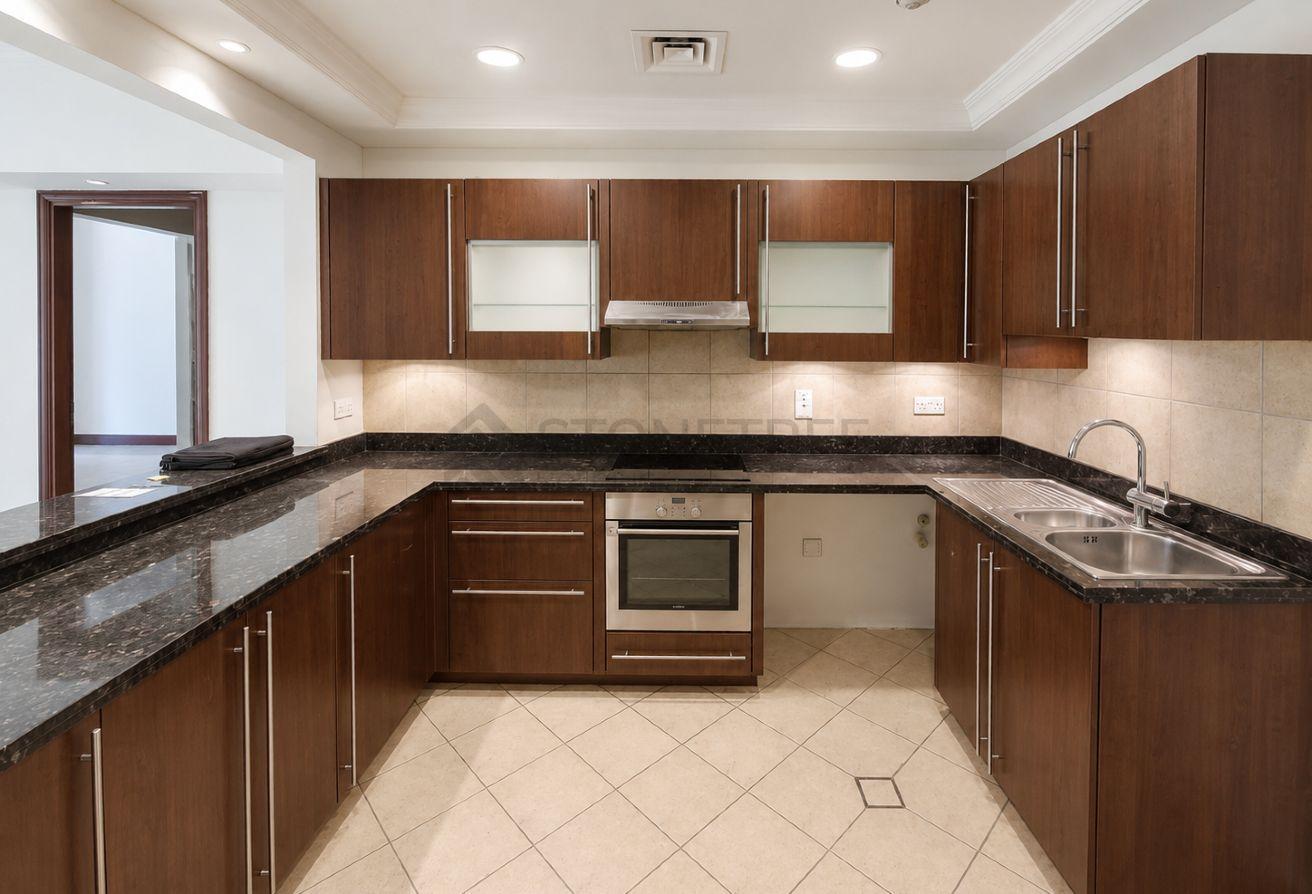 Spacious 2 BR | Prime Location photo 6