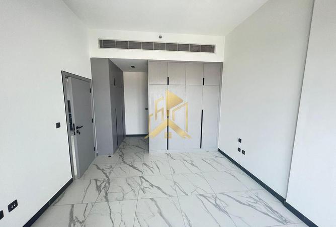 65571769 - صورة العقار 2