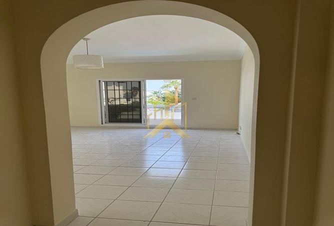 60539093 - Property Image 3