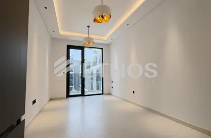 شقة - 1 حمام للايجار في ه ثلاثة بواسطة أورورا - منطقة 11 - قرية جميرا الدائرية - دبي