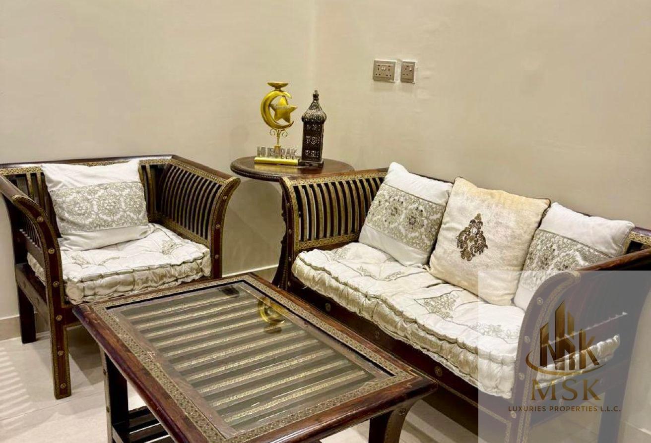 6 BR Villa with Private Garden in Al Quoz photo 5
