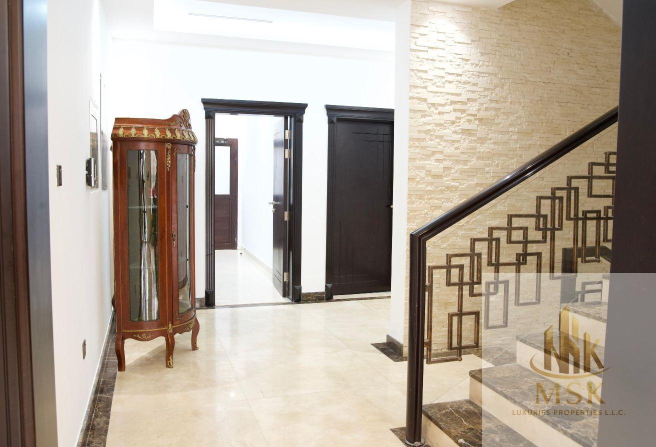 6 BR Villa with Private Garden in Al Quoz photo 12