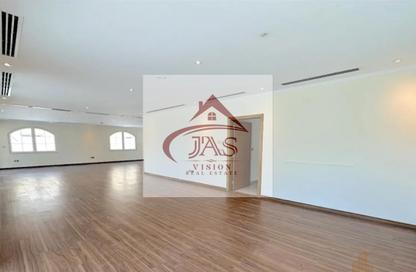 Villa - 5 Bedrooms - 6 Bathrooms for rent in Legacy Large - Legacy - Jumeirah Park - Dubai