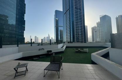 Apartment - 1 Bedroom - 2 Bathrooms for sale in Lake Shore Tower - JLT Cluster Y - Jumeirah Lake Towers - Dubai
