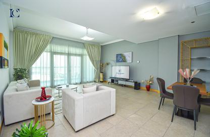 Apartment - 1 Bedroom - 2 Bathrooms for rent in Al Nabat - Shoreline Apartments - Palm Jumeirah - Dubai