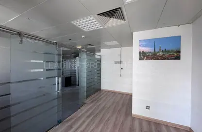 مكتب - استوديو - 1 حمام للايجار في البرج الفضي - الخليج التجاري - دبي