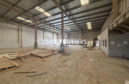 Warehouse - Studio for rent in Phase 2 - Dubai Investment Park (DIP) - Dubai