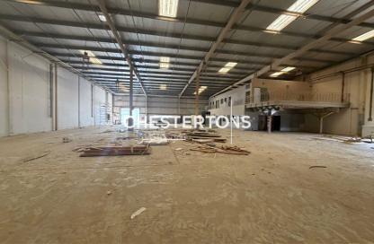 Warehouse - Studio for rent in Phase 2 - Dubai Investment Park (DIP) - Dubai