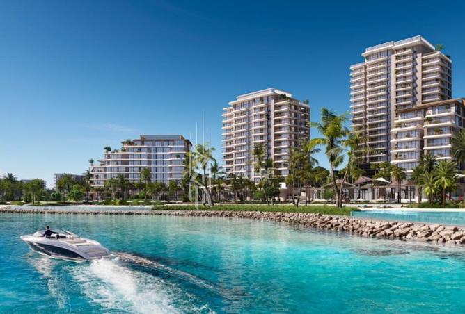 SEA VIEW | LARGEST LAYOUT | BEACH AND PARK ACCESS