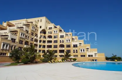 شقة - 2 غرف نوم - 4 حمامات للبيع في ياقوت - باب البحر - جزيرة المرجان - رأس الخيمة