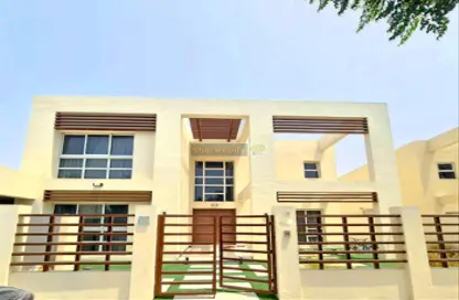 فيلا - 4 غرف نوم - 5 حمامات للبيع في ماليبو - ميناء العرب - راس الخيمة - رأس الخيمة