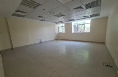 Office Space - Studio - 1 Bathroom for rent in Al Kewaitat - Central District - Al Ain