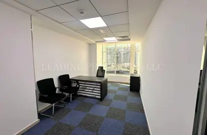 مركز أعمال - استوديو للايجار في برج كلوفر - الخليج التجاري - دبي