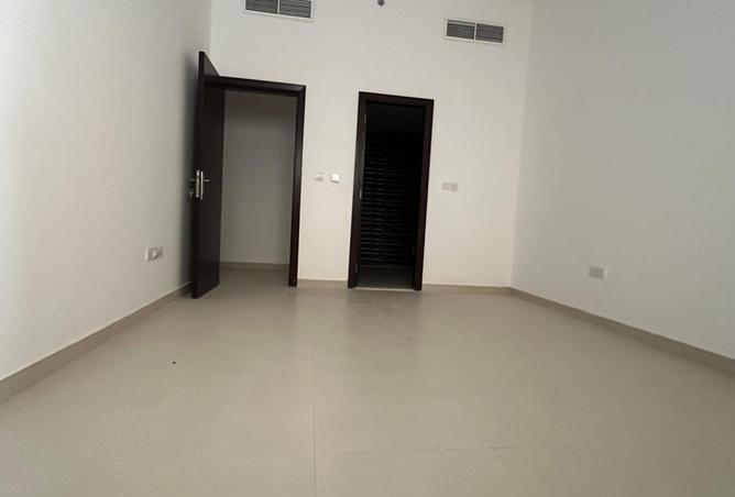 15056102 - Property Image 3