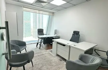 مركز أعمال - استوديو للايجار في خليج آيريس - الخليج التجاري - دبي