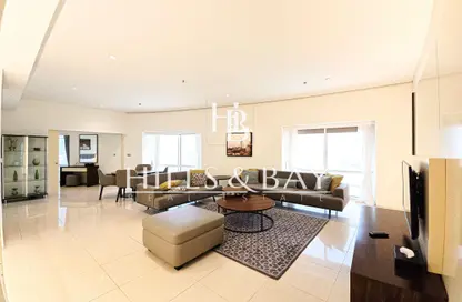 شقة - 2 غرف نوم - 2 حمامات للايجار في برج بارك - شارع الشيخ زايد - دبي