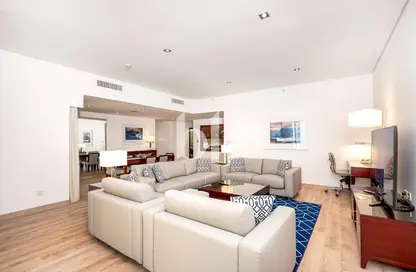 Hotel  and  Hotel Apartment - 3 Bedrooms - 4 Bathrooms for rent in Sheraton The Walk - Jumeirah Beach Residence - Dubai