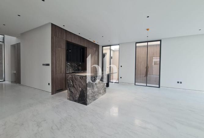 15384173 - Property Image 2