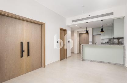 Apartment - 1 Bedroom - 1 Bathroom for rent in Golf Gate - Damac Hills - Dubai