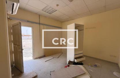 أرض - استوديو للإيجار في السجع إس - الصجعة - الشارقة