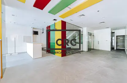 Retail - 1 Bedroom - 2 Bathrooms for rent in Bay Central 3 - Dubai Marina - Dubai