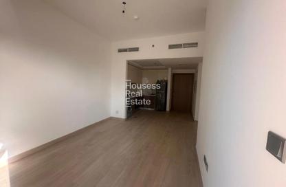 Apartment - 2 Bedrooms - 2 Bathrooms for rent in Azizi Riviera 38 - Azizi Riviera - Meydan One - Meydan - Dubai