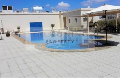 Villa - 5 Bedrooms - 5 Bathrooms for rent in Umm Suqeim 2 - Umm Suqeim - Dubai