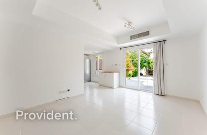 Villa - 2 - 3 for rent in Springs 3 - The Springs - Dubai Villa - 2 - 3 for rent in Springs 3 - The Springs - Dubai