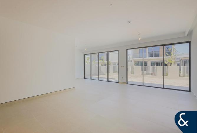 73124088 - Property Image 3