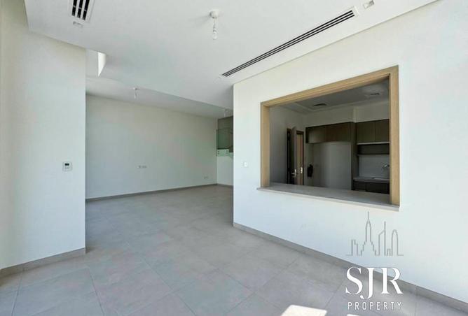 15120108 - Property Image 3