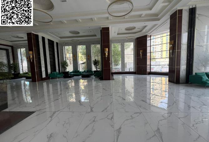 100429755 - Property Image 2