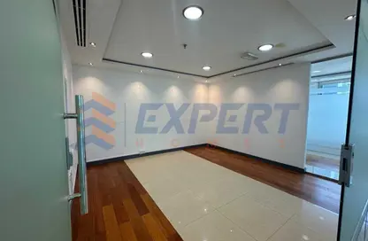 مكتب - استوديو - 1 حمام للايجار في برج أونتاريو - الخليج التجاري - دبي