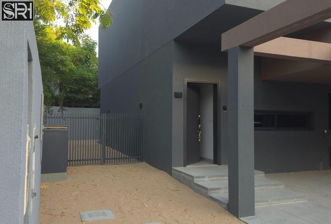 54013681 - Property Image 2