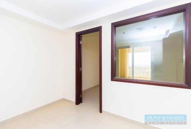 77364067 - Property Image 3