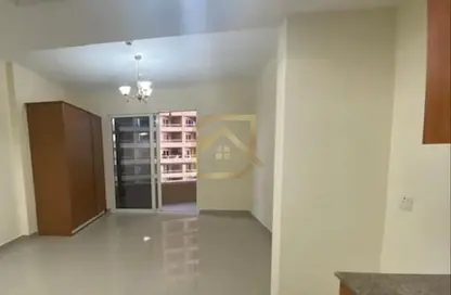 Apartment - Studio - 1 Bathroom for rent in Lakeside Tower D - Lakeside Residence - Dubai Production City (IMPZ) - Dubai