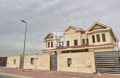 فيلا - 4 غرف نوم - 6 حمامات للبيع في ضاحية الطيّ - الشارقة