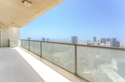 شقة - 4 غرف نوم - 5 حمامات للايجار في بناية هاميني - منطقة 15 - قرية جميرا الدائرية - دبي